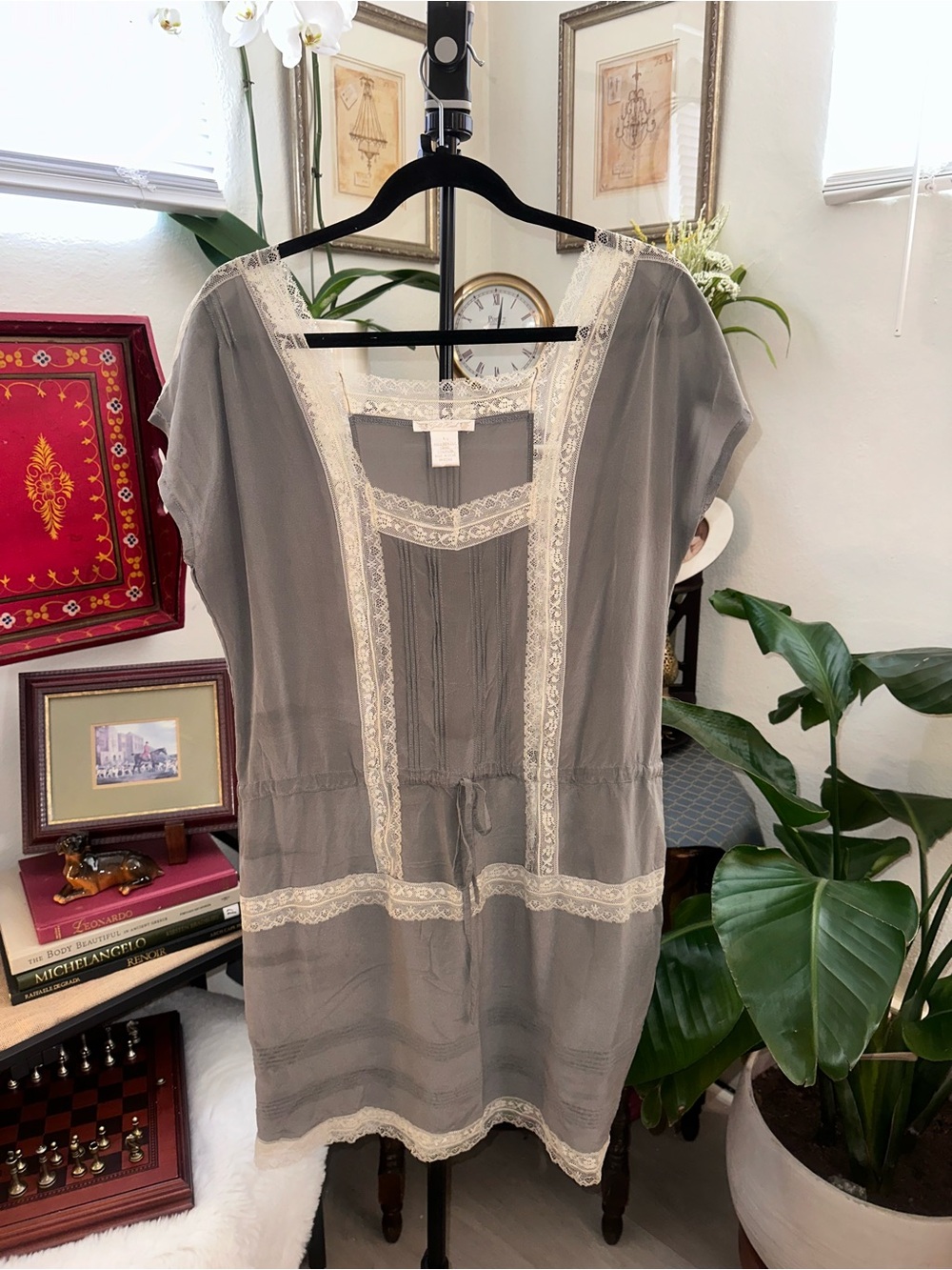Gold Hawk Grey 100% Silk Boho Romantic Lace Inset Dress / Tunic Size L
